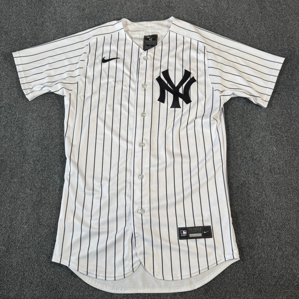 Nike New York Yankees Elite Flex Base Authentic Size 40 (M) Home Jersey NWOT